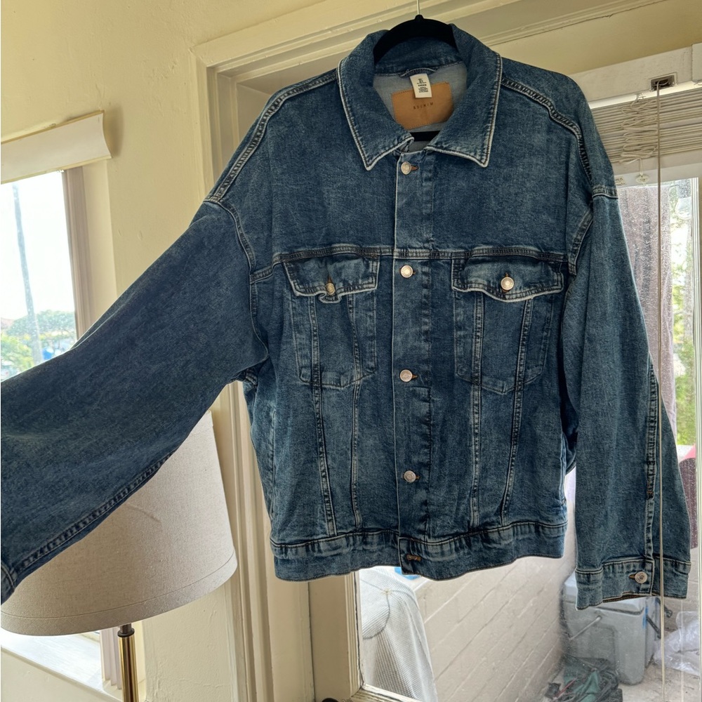 DENIM JACKET! Oversized